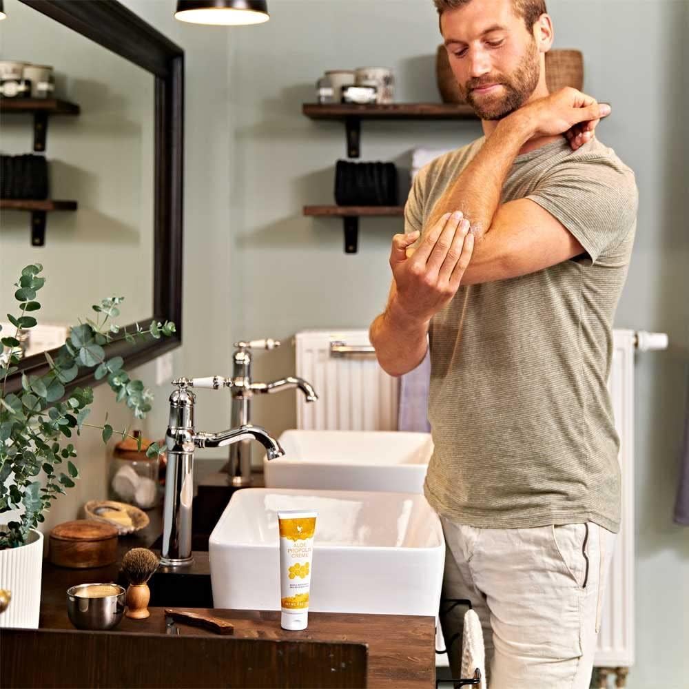 Forever Aloe Propolis Cream